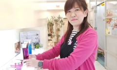 福岡の美容室ヘアメイクアージュ 二日市店の保育士 福島麻都香はどんなスタッフ？